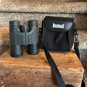 Bushnell Black Compact Binoculars with Carry Case